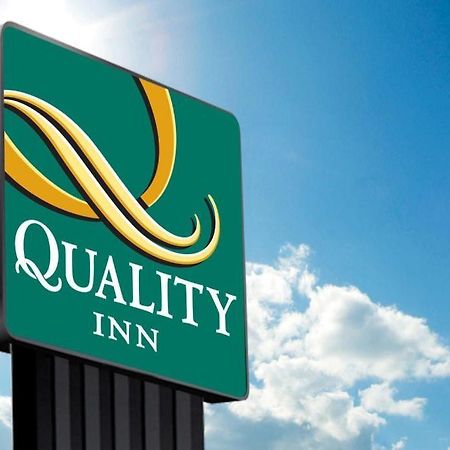 Quality Inn & Suites Sulphur Springs Exterior foto